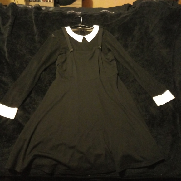 Mesh gothic style Jumper - Picture 2 of 2